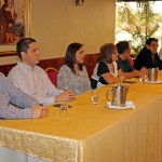 Ejecutivos de New Holland asistieron a la firma del contrato.