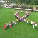 Voluntarios de RLA Manufacturing construyen hornilla a madre soltera de Baracoa