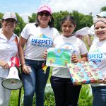 AQUAFINCA DONA PINTURA PARA REMOZAR ESCUELA
